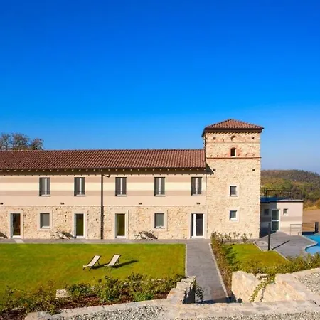 Sleeps 22 Pool Air Con Wifi * Cremolino