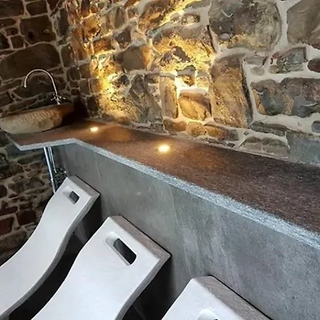 Sleeps 22 Pool Air Con Wifi Cremolino