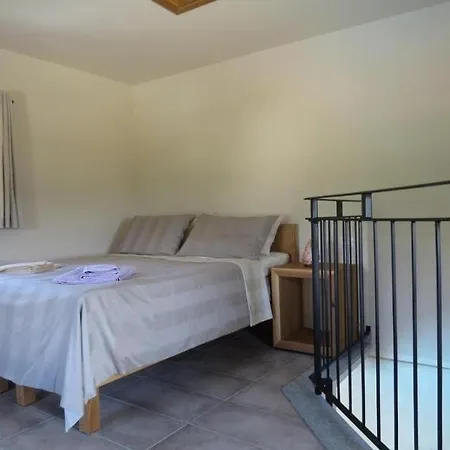 Sleeps 22 Pool Air Con Wifi Villa