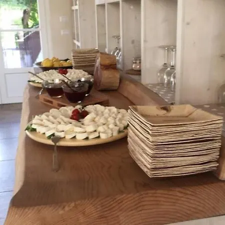 Villa Sleeps 22 Pool Air Con Wifi Cremolino