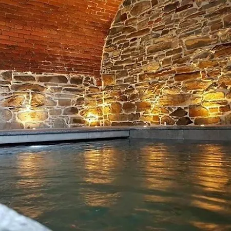 Villa Sleeps 22 Pool Air Con Wifi Cremolino