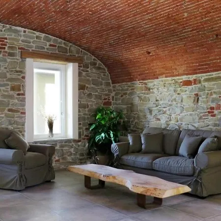 Sleeps 22 Pool Air Con Wifi * Cremolino