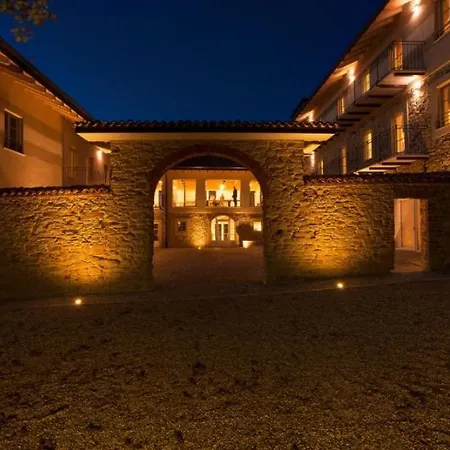 Villa Sleeps 22 Pool Air Con Wifi